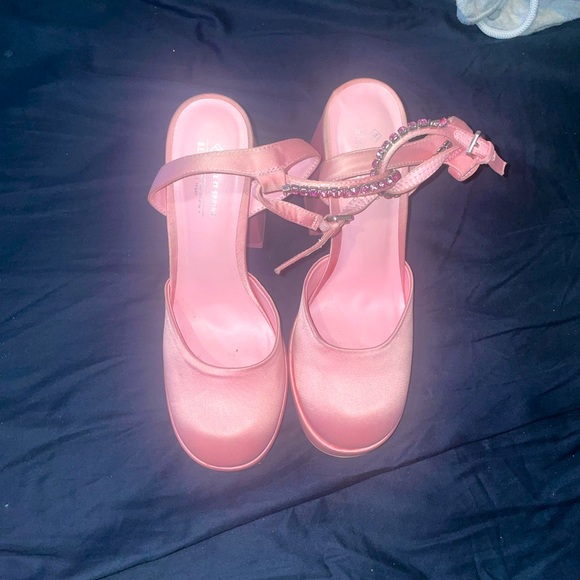 Call it Spring Baby Pink Heels - Picture 1 of 6